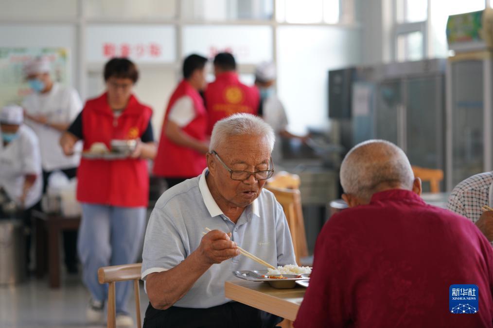 皇冠炸金花安卓版